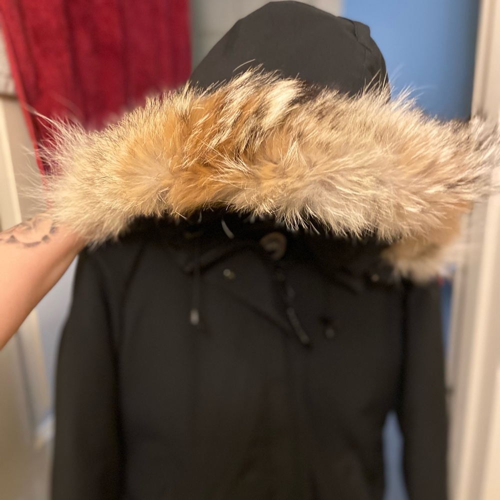 Selling my winter coat - Barely worn